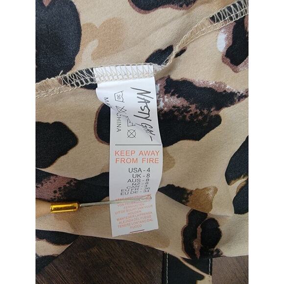 Nasty Gal Collection Mini Skirt Size 4 Faux Wrap Satin Animal Print Ruffle - Picture 7 of 7